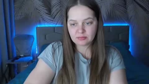 Snapshot of ulystar chatting on February 15, 7:06 am Ulyana online show from February 15, 7:06 am