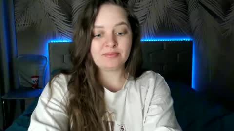 Snapshot of ulystar chatting on February 22, 7:01 am Ulyana online show from February 22, 7:01 am