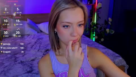 umpa_lummpa_ online show from April 9, 6:19 am