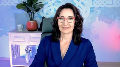 UnaTera online show from October 10, 7:57 am