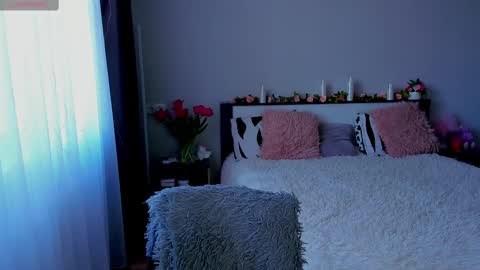 Under The Skin online show from March 9, 10:19 am