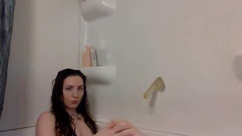 Lola Moonstone online show from February 19, 4:17 pm