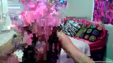 Snapshot of unknownebonygoddess chatting on September 19, 3:16 am unknownebonygoddess online show from September 19, 3:16 am