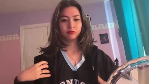 Snapshot of upaydahlia chatting on March 11, 9:26 pm findom goddess dahlia  online show from March 11, 9:26 pm