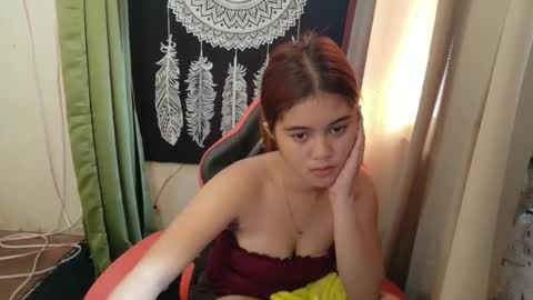 ur_prettyangel online show from April 9, 6:19 am