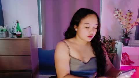 Scarlet online show from April 6, 5:08 am