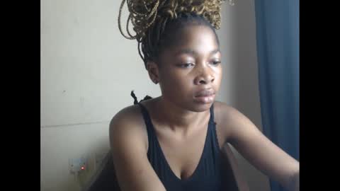 urflirtydoll online show from January 22, 6:42 am