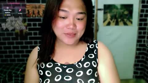 Dimple online show from January 15, 3:29 pm