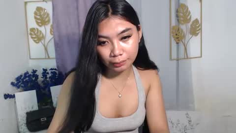 urpinay_sandra69 online show from April 8, 11:01 am