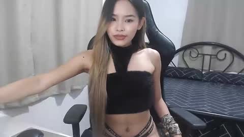 Shantal online show from February 2, 12:04 pm