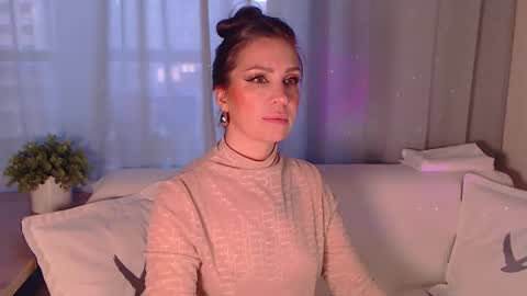 Silvia online show from February 7, 9:13 am