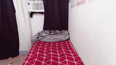 sammy the nughty girl who can make you happy online show from October 3, 10:42 am