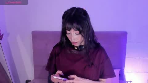 v1cky_ online show from March 5, 10:49 pm