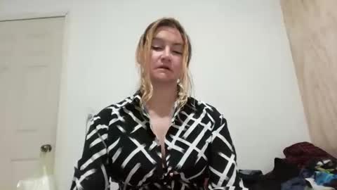 Snapshot of vagimosa chatting on October 16, 9:56 am vagimosa online show from October 16, 9:56 am