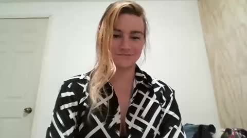 Snapshot of vagimosa chatting on October 4, 8:53 am vagimosa online show from October 4, 8:53 am