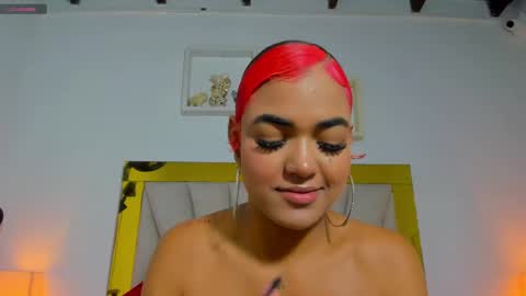 Snapshot of vahiolet_fuentes chatting on December 19, 3:07 am vahioleth online show from December 19, 3:07 am