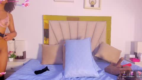Snapshot of vahiolet_fuentes chatting on September 17, 3:37 am vahioleth online show from September 17, 3:37 am