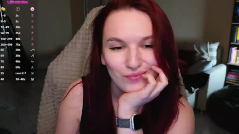 Val online show from April 21, 9:00 pm