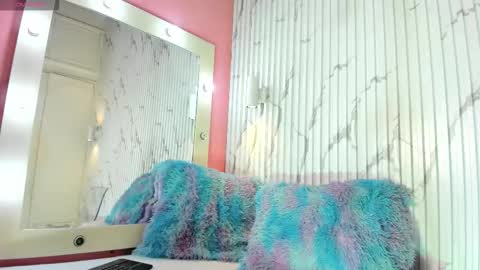 Valentina online show from December 4, 7:14 pm