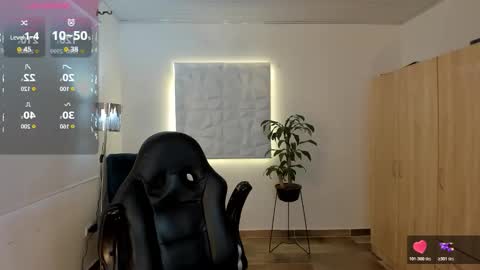Snapshot of valentina_xx69 chatting on October 17, 2:20 pm Valentina online show from October 17, 2:20 pm