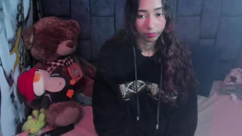 valentinaklean1 online show from August 7, 1:56 am