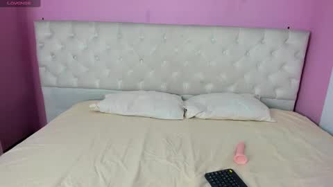 Snapshot of valentinaluxee chatting on September 30, 8:46 pm Valentinaluxee online show from September 30, 8:46 pm