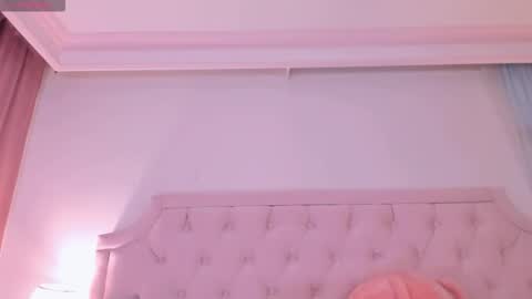 Vale Toro  online show from December 4, 12:29 pm