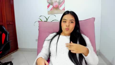 valeria_miller69 online show from November 14, 2:06 pm