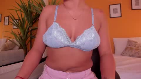 valeria_rua online show from July 12, 11:33 am