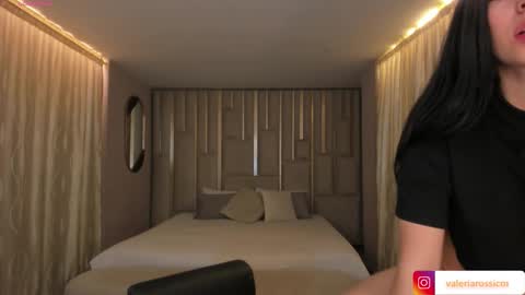 VALERIA ROSSI  online show from March 3, 12:00 pm