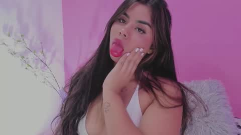 Valeria  online show from October 1, 4:45 pm