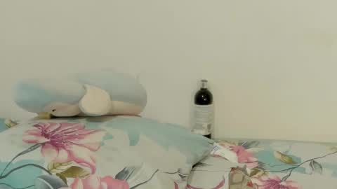 Valerie online show from November 24, 10:45 pm