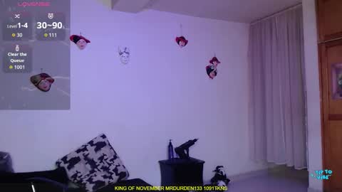 Valerie online show from November 3, 9:02 am