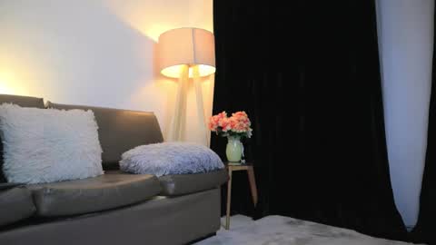 Valerie Style3 online show from March 18, 4:17 am