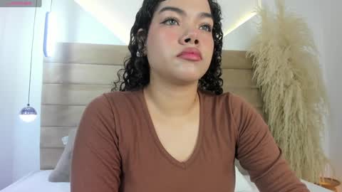 Snapshot of valeriediazx chatting on December 26, 11:32 am valeri online show from December 26, 11:32 am