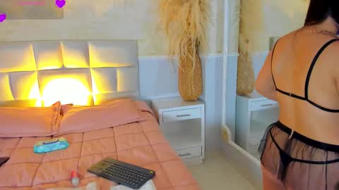 valeriekhaleesi online show from March 13, 10:22 pm