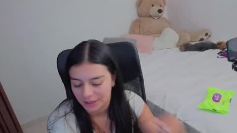 Juli C online show from March 12, 1:30 am