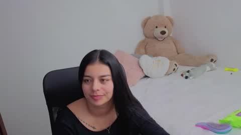 Juli C online show from February 27, 2:00 am