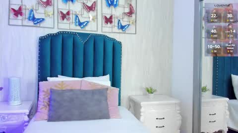   online show from January 9, 11:58 am