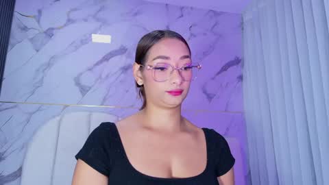 Valeryn online show from May 27, 3:03 am