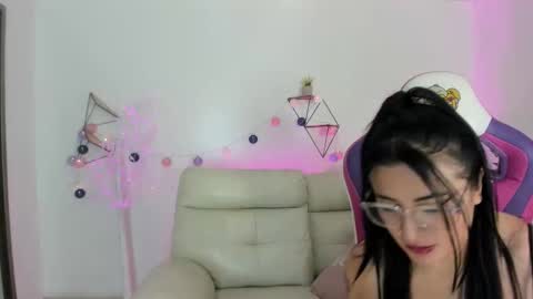 Valery Belmort online show from January 17, 1:13 am