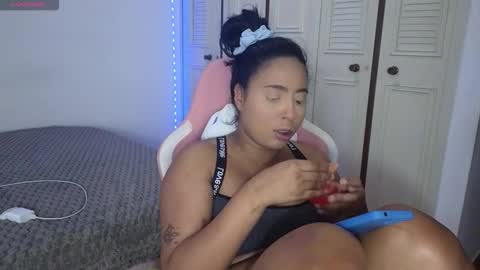 valery_lovex_ online show from February 20, 10:28 am