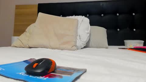 valeryablack online show from December 14, 8:03 pm