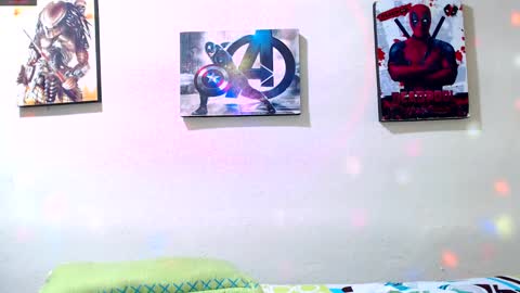 Snapshot of valerybaker1 chatting on February 21, 11:21 pm B V Naughty online show from February 21, 11:21 pm