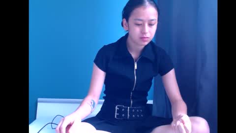 Snapshot of valerybaker1 chatting on September 13, 8:33 am B V Naughty online show from September 13, 8:33 am