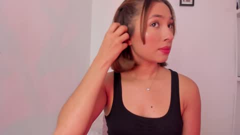 Snapshot of valerycolins chatting on September 18, 1:59 am call me Maria online show from September 18, 1:59 am