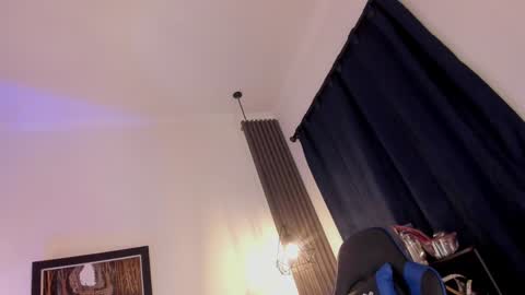 Snapshot of valerycolins chatting on January 10, 2:57 am call me Maria online show from January 10, 2:57 am