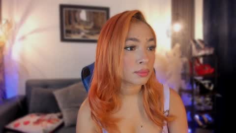Snapshot of valerycolins chatting on February 3, 3:31 am call me Maria online show from February 3, 3:31 am