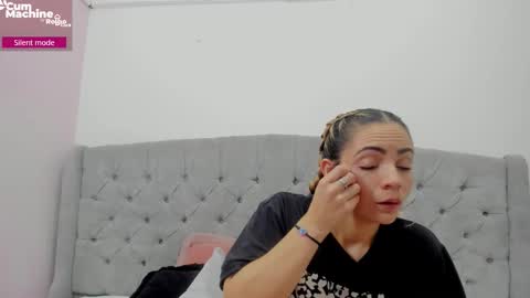 Valesskahall online show from December 3, 12:29 pm