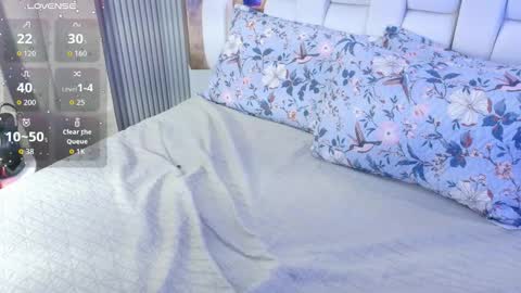 Valkiria moore  online show from March 19, 8:57 pm